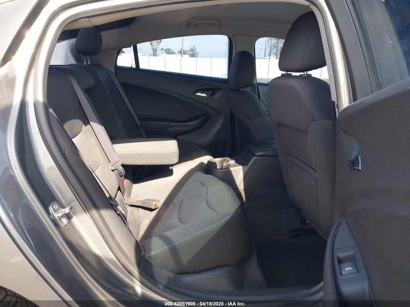 2017 CHEVROLET VOLT LT - 1G1RC6S57HU121499