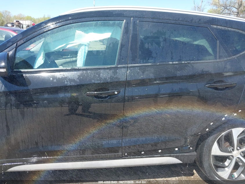 2017 HYUNDAI TUCSON SPORT - KM8J3CA29HU400376