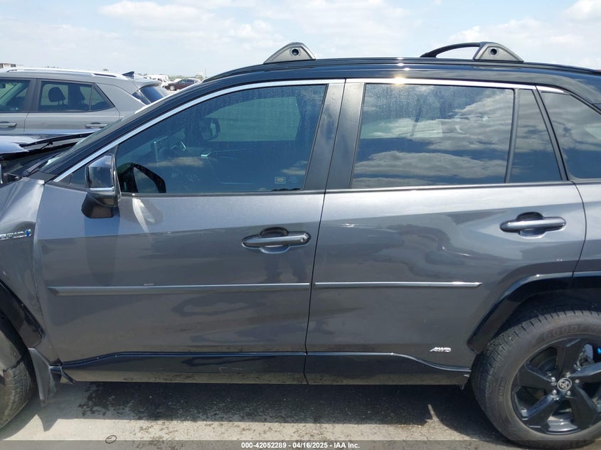 VIN 2T3E6RFV8MW026973 2021 TOYOTA RAV4 HYBRID XSE