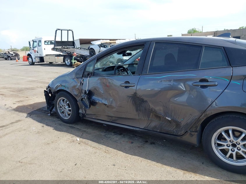 2016 TOYOTA PRIUS VIN: JTDKARFU9G3525152