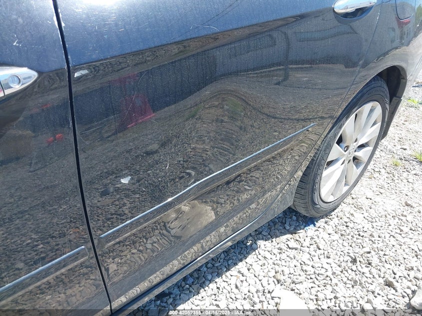 2015 HONDA ACCORD VIN: 1HGCR3F83FA003190