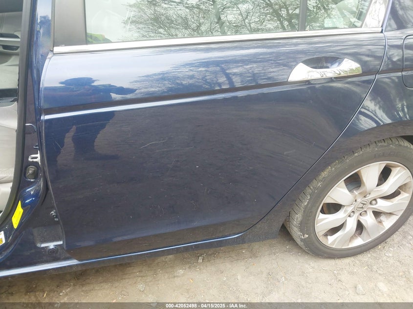 2009 HONDA ACCORD VIN: 1HGCP36879A051169