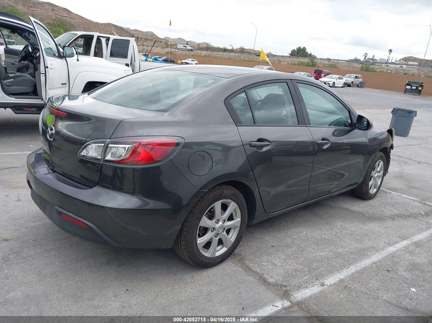 2010 MAZDA MAZDA3 VIN: JM1BL1SG2A1206352