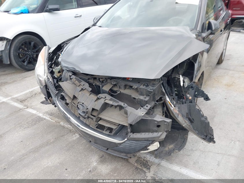 2010 MAZDA MAZDA3 VIN: JM1BL1SG2A1206352