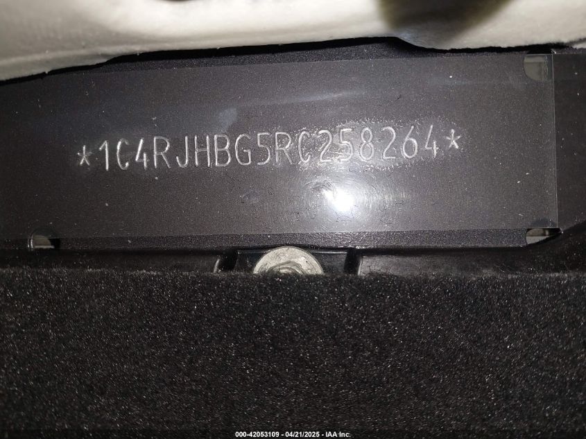 2024 Jeep Grand Cherokee - 1C4RJHBG5RC258264