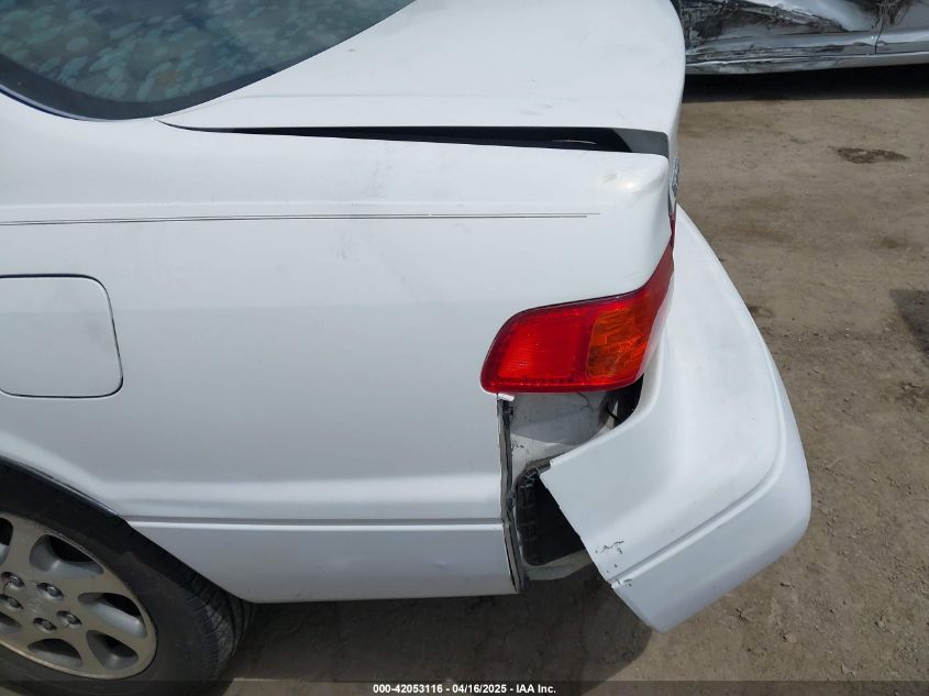 2000 Toyota Camry Le VIN: JT2BG22K3Y0406082 Lot: 42053116