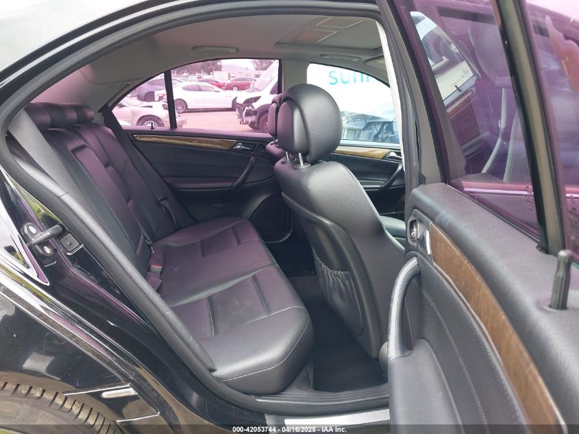 2007 Mercedes-Benz C 230 Sport VIN: WDBRF52H37F916652 Lot: 42053744