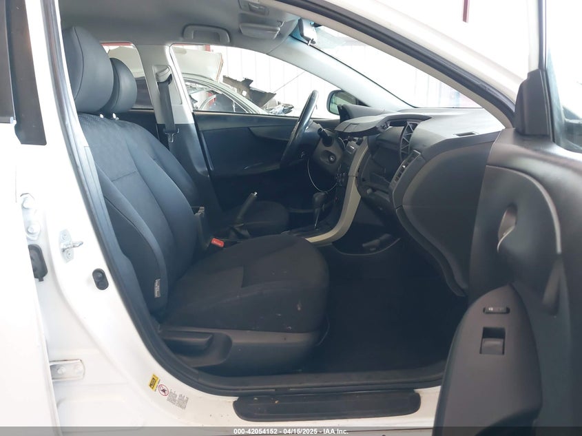 2009 TOYOTA COROLLA VIN: 1NXBU40EX9Z105775