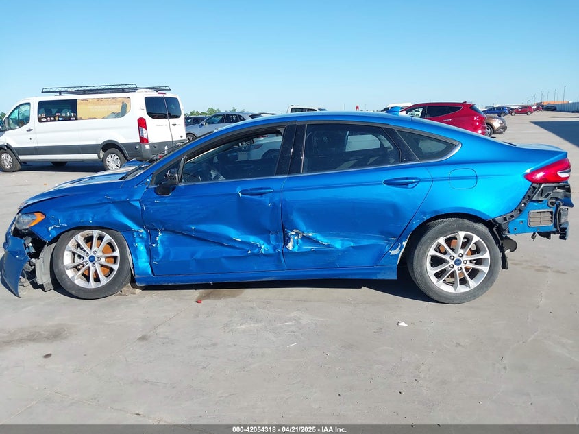 2020 FORD FUSION VIN: 3FA6P0H77LR153539