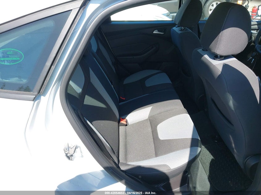 2014 FORD FOCUS SE - 1FADP3K22EL454565