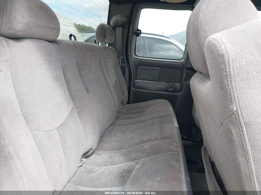 2005 GMC Sierra 1500 Sle VIN: 1GTEC19VX5Z131523 Lot: 42054738