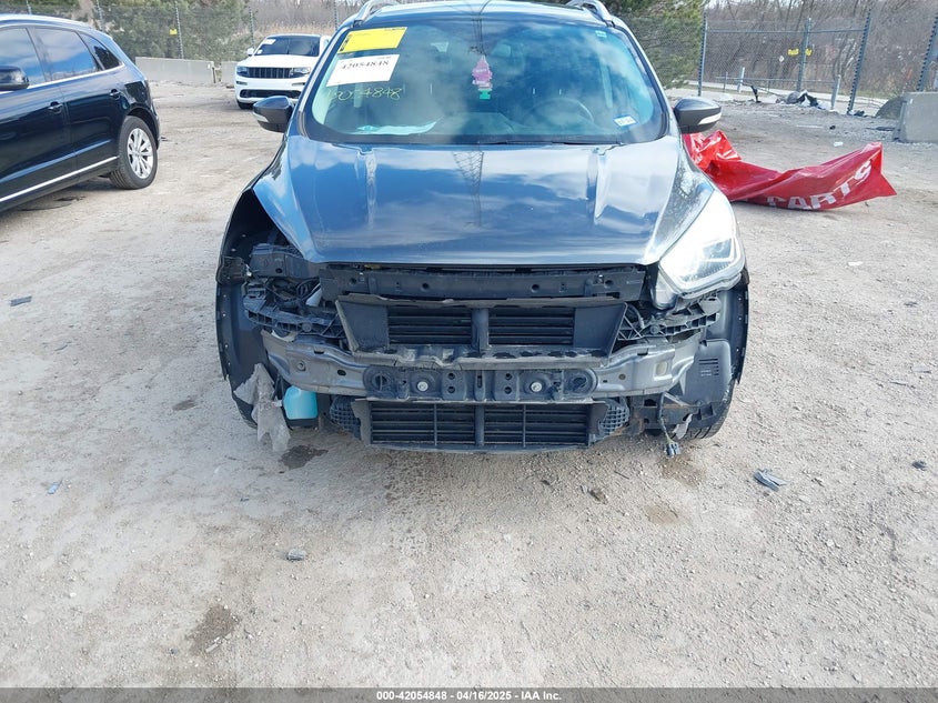2017 FORD ESCAPE VIN: 1FMCU9J90HUE88353