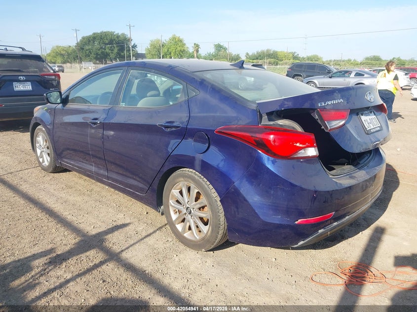 2014 HYUNDAI ELANTRA VIN: 5NPDH4AE2EH514146