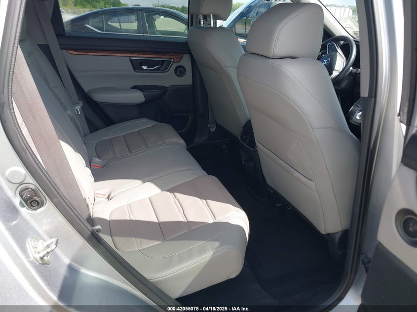 2018 HONDA CR-V VIN: 7FARW1H90JE012526