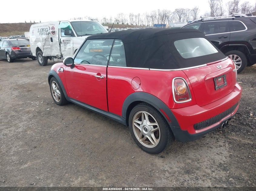 2010 MINI COOPER S VIN: WMWMS3C58ATY09229