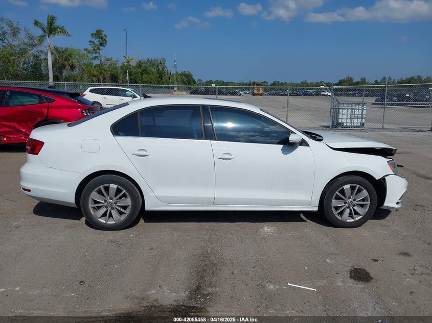 2015 VOLKSWAGEN JETTA 1.8T SE - 3VWD17AJXFM327152