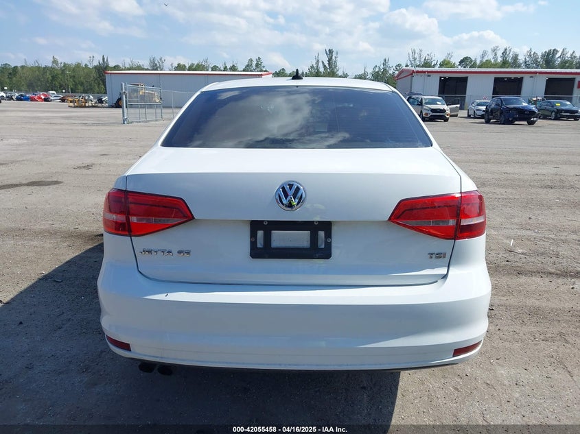 2015 VOLKSWAGEN JETTA 1.8T SE - 3VWD17AJXFM327152
