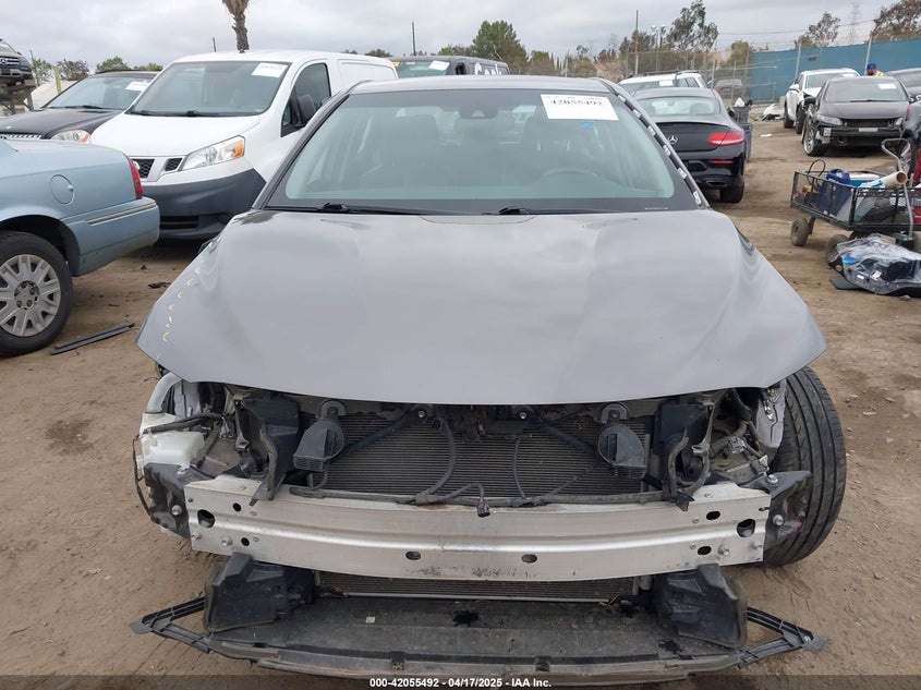 2018 TOYOTA CAMRY VIN: 4T1B11HK6JU005131