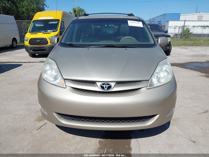 2010 TOYOTA SIENNA VIN: 5TDYK4CC5AS292110