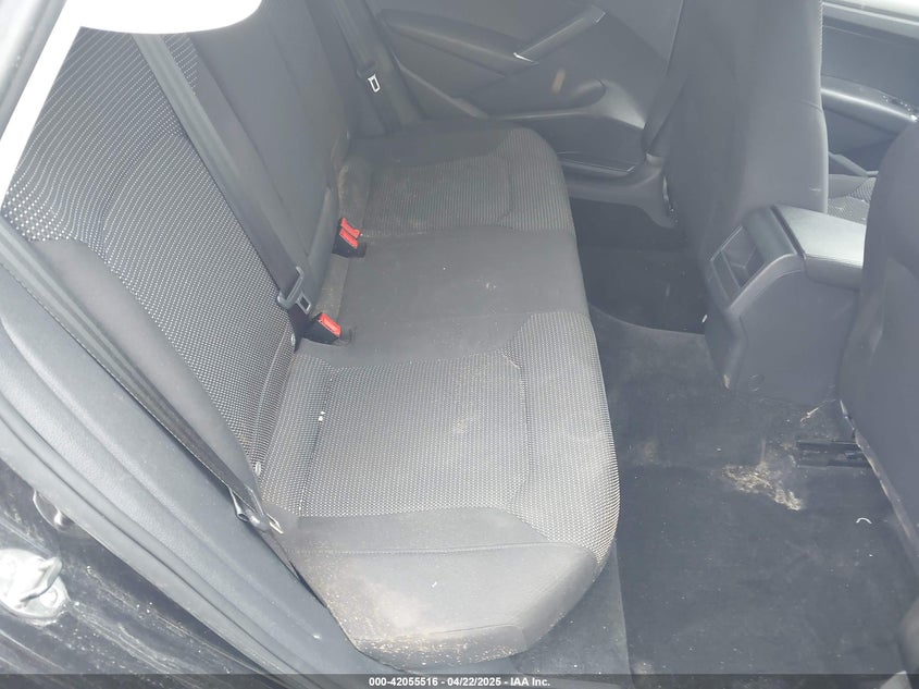 2017 VOLKSWAGEN PASSAT 1.8T S - 1VWAT7A36HC016093