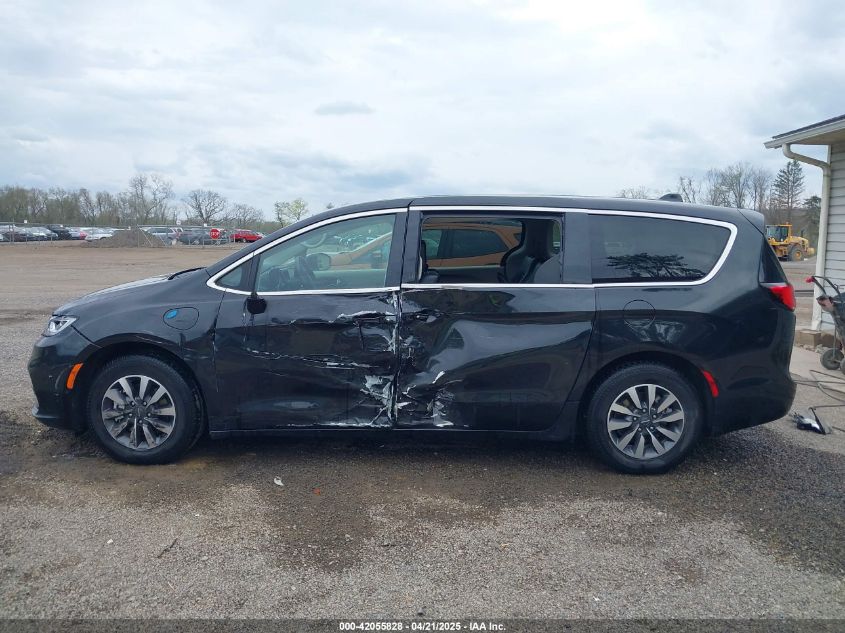 2022 Chrysler Pacifica Hybrid Touring L VIN: 2C4RC1L76NR120203 Lot: 42055828