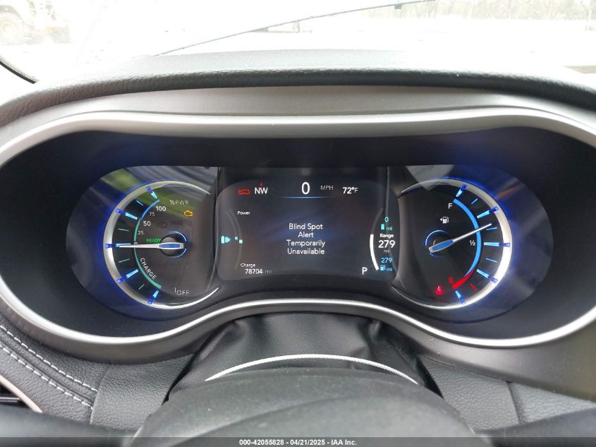 2022 Chrysler Pacifica Hybrid Touring L VIN: 2C4RC1L76NR120203 Lot: 42055828