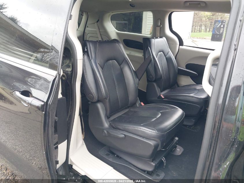 2022 Chrysler Pacifica Hybrid Touring L VIN: 2C4RC1L76NR120203 Lot: 42055828