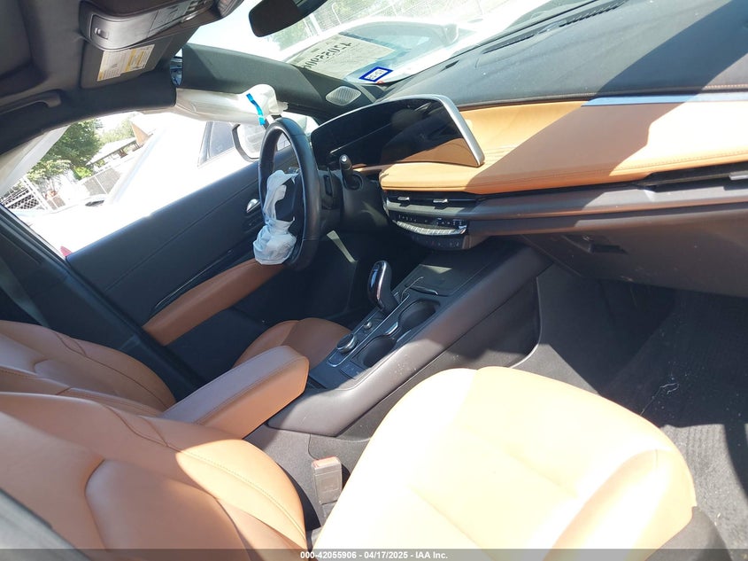 2024 CADILLAC XT4 VIN: 1GYFZER43RF133293