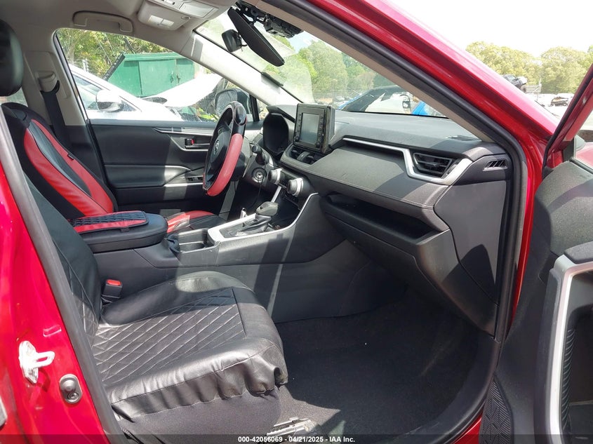 VIN 2T3H1RFVXKW051091 2019 TOYOTA RAV4 LE