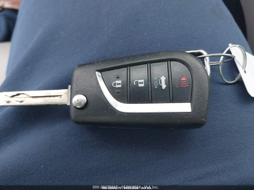 2019 Toyota Camry Se VIN: 4T1B11HK3KU703763 Lot: 42056070