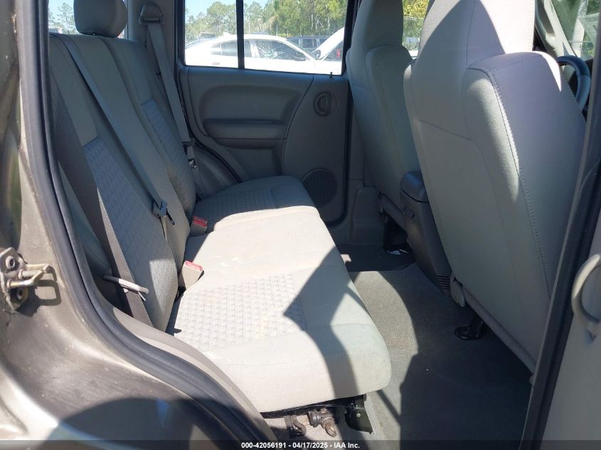 2006 Jeep Liberty Sport VIN: 1J4GK48K56W153141 Lot: 42056191