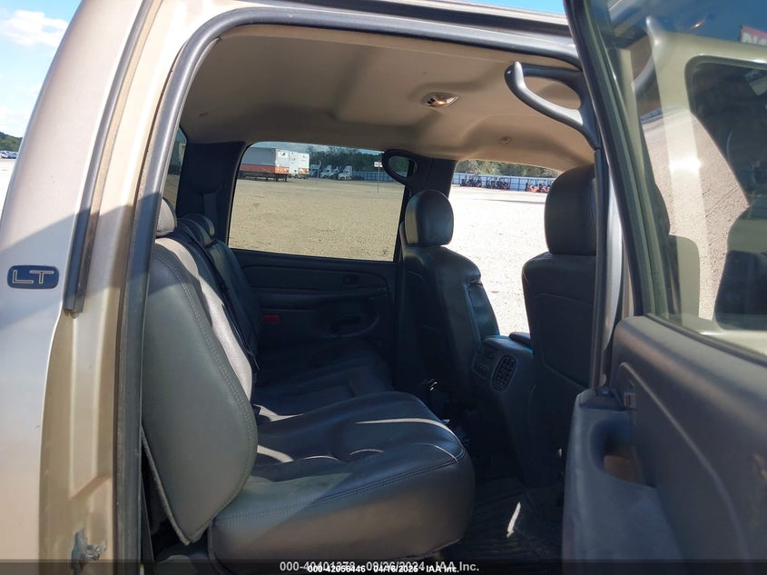 2004 Chevrolet Silverado 3500 Lt VIN: 1GCJK33114F108568 Lot: 42056446