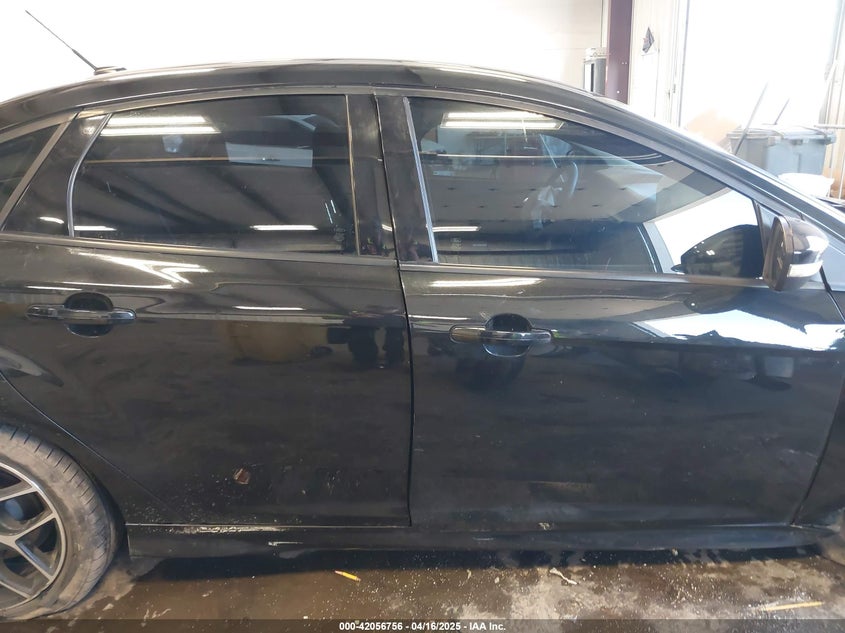 2015 FORD FOCUS SE - 1FADP3F22FL211401