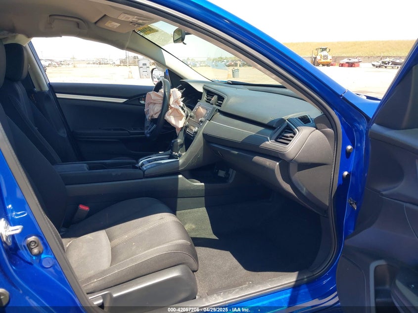 2018 HONDA CIVIC VIN: 2HGFC2F52JH501499