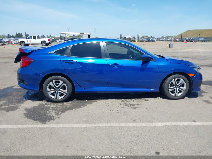 2018 HONDA CIVIC VIN: 2HGFC2F52JH501499
