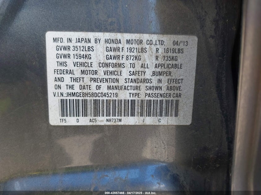 2013 HONDA FIT VIN: JHMGE8H58DC045219