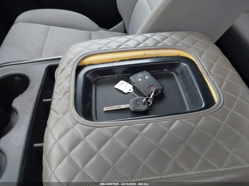 2016 CHEVROLET SILVERADO 1500 1LT - 1GCVKREC3GZ233853