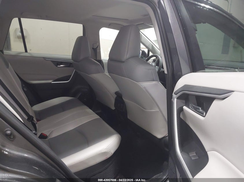 2021 TOYOTA RAV4 HYBRID XLE PREMIUM - 4T3B6RFV4MU006402