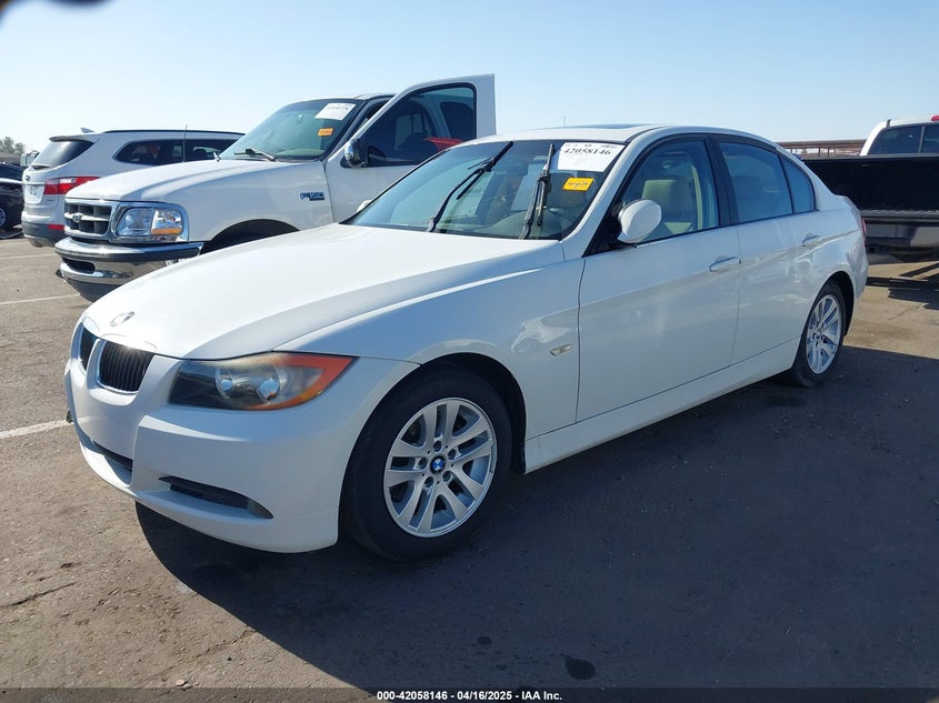 2007 BMW 328I VIN: WBAVA33557KX81282