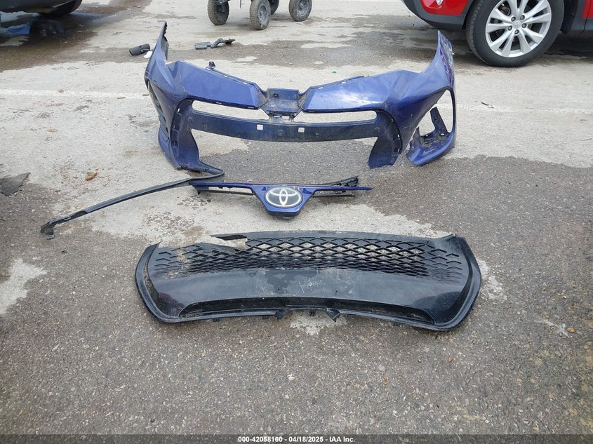 2018 TOYOTA COROLLA L/LE/XLE/SE/XSE - 5YFBURHE6JP775590