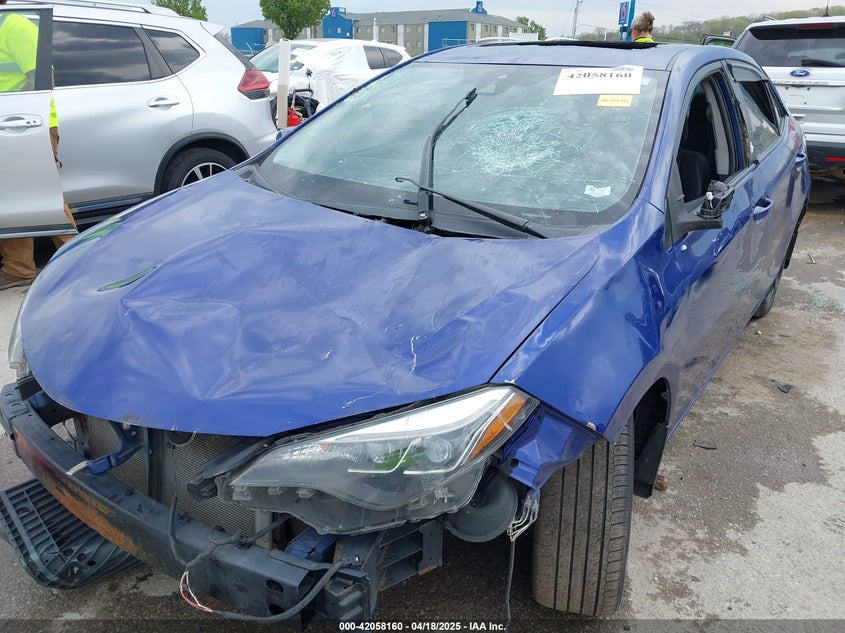 2018 TOYOTA COROLLA L/LE/XLE/SE/XSE - 5YFBURHE6JP775590