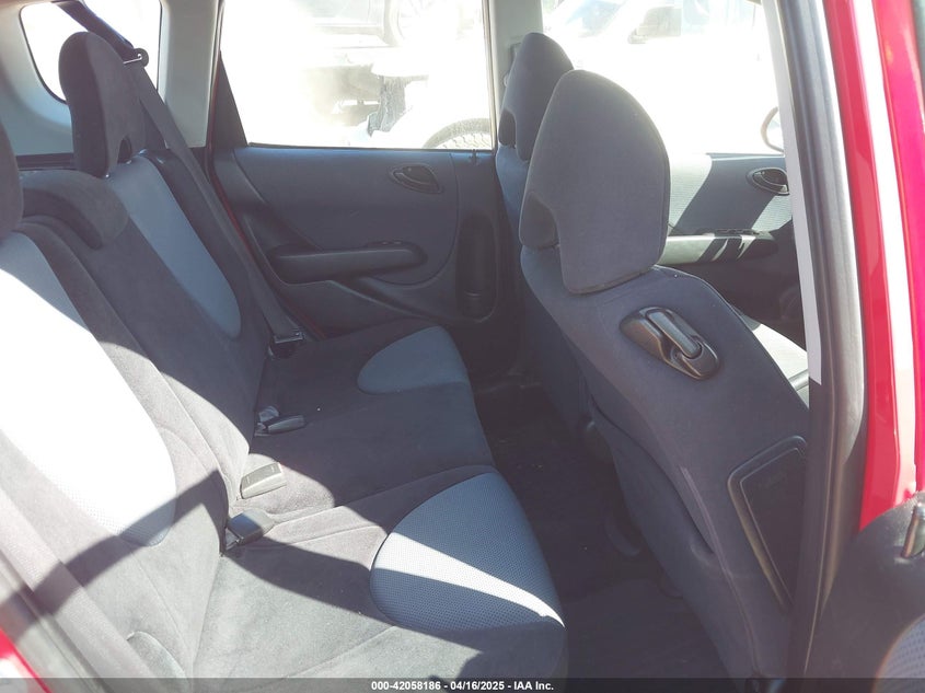 2008 Honda Fit Sport VIN: JHMGD386X8S011440 Lot: 42058186