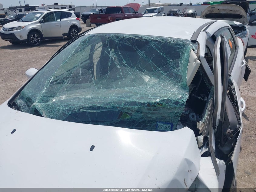 2013 FORD FOCUS VIN: 1FADP3F27DL343311