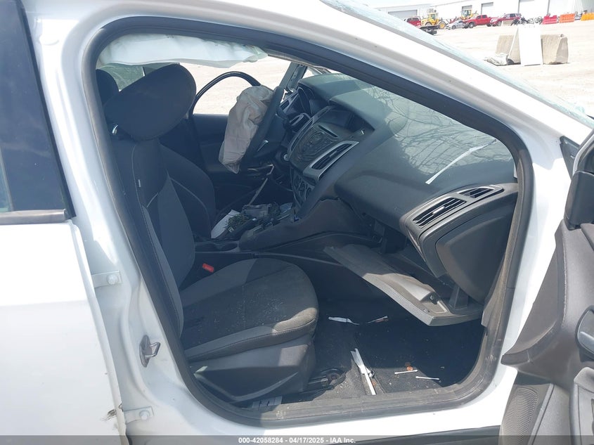 2013 FORD FOCUS VIN: 1FADP3F27DL343311
