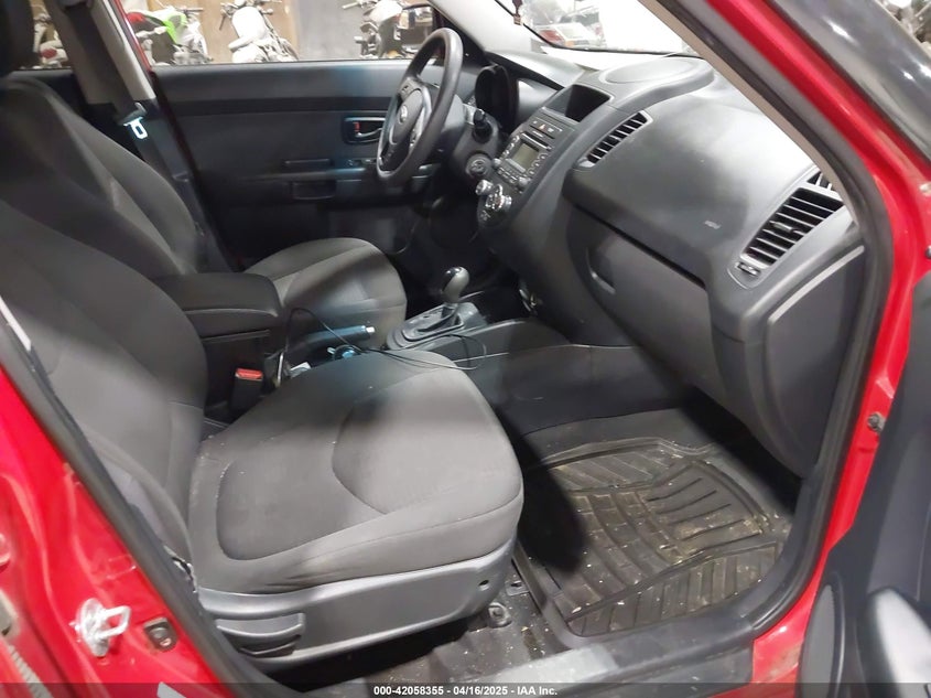 2013 KIA SOUL VIN: KNDJT2A57D7606670