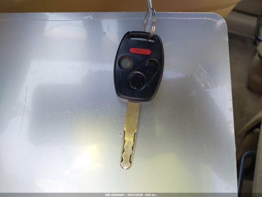 2007 HONDA CR-V VIN: JHLRE38587C011835