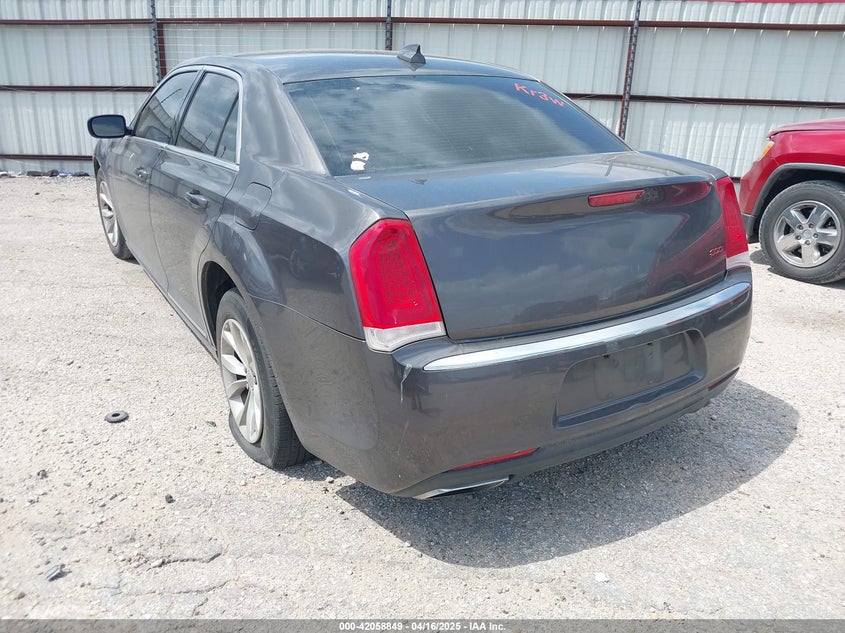 2015 CHRYSLER 300 VIN: 2C3CCAAG4FH814179