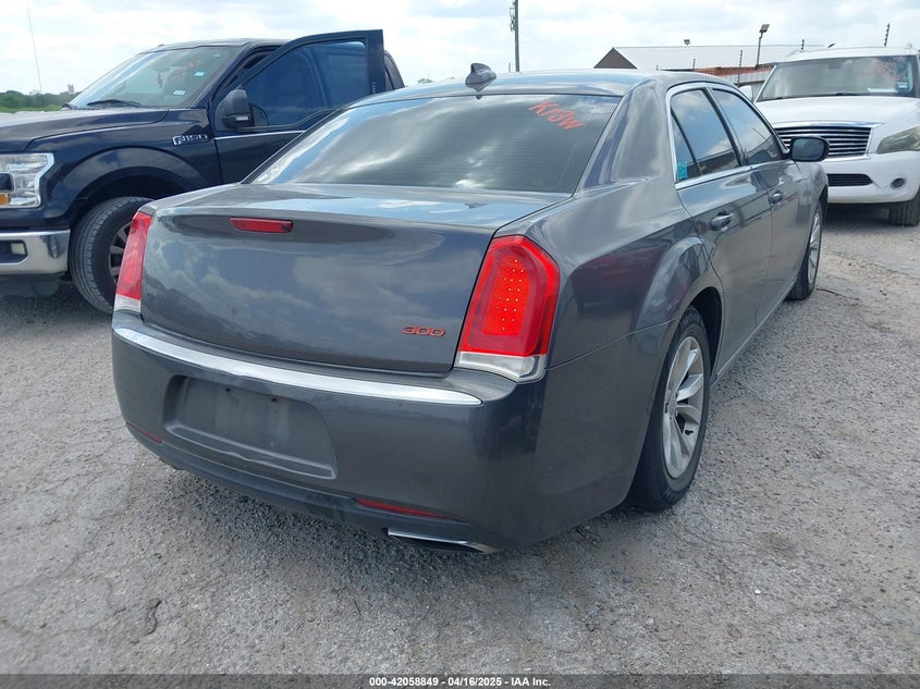 2015 CHRYSLER 300 VIN: 2C3CCAAG4FH814179