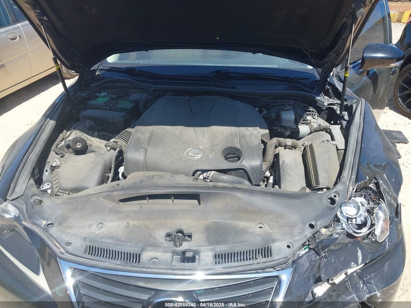 2015 LEXUS IS 250 VIN: JTHBF1D20F5057611