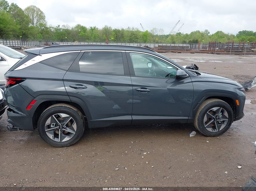 2025 HYUNDAI TUCSON SEL - 5NMJBCDE8SH522948
